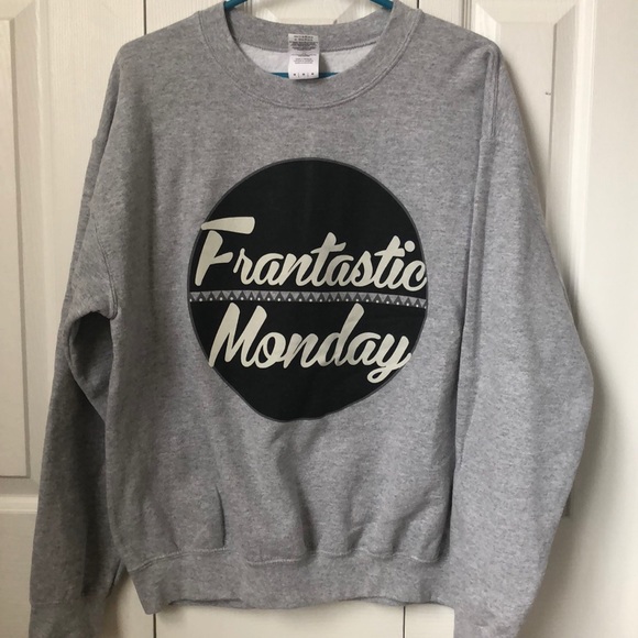 Connor Franta Merch - Picture 1 of 2